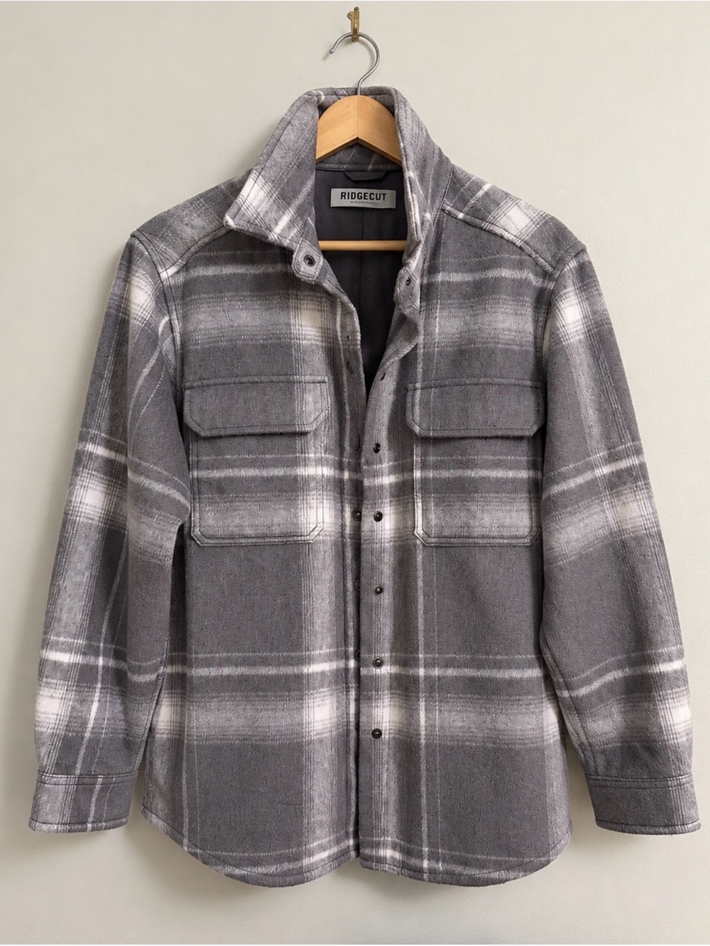 RidgeCut | Toughwear | Women’s Large | Snap Front | Cool Tone Taupe Plaid